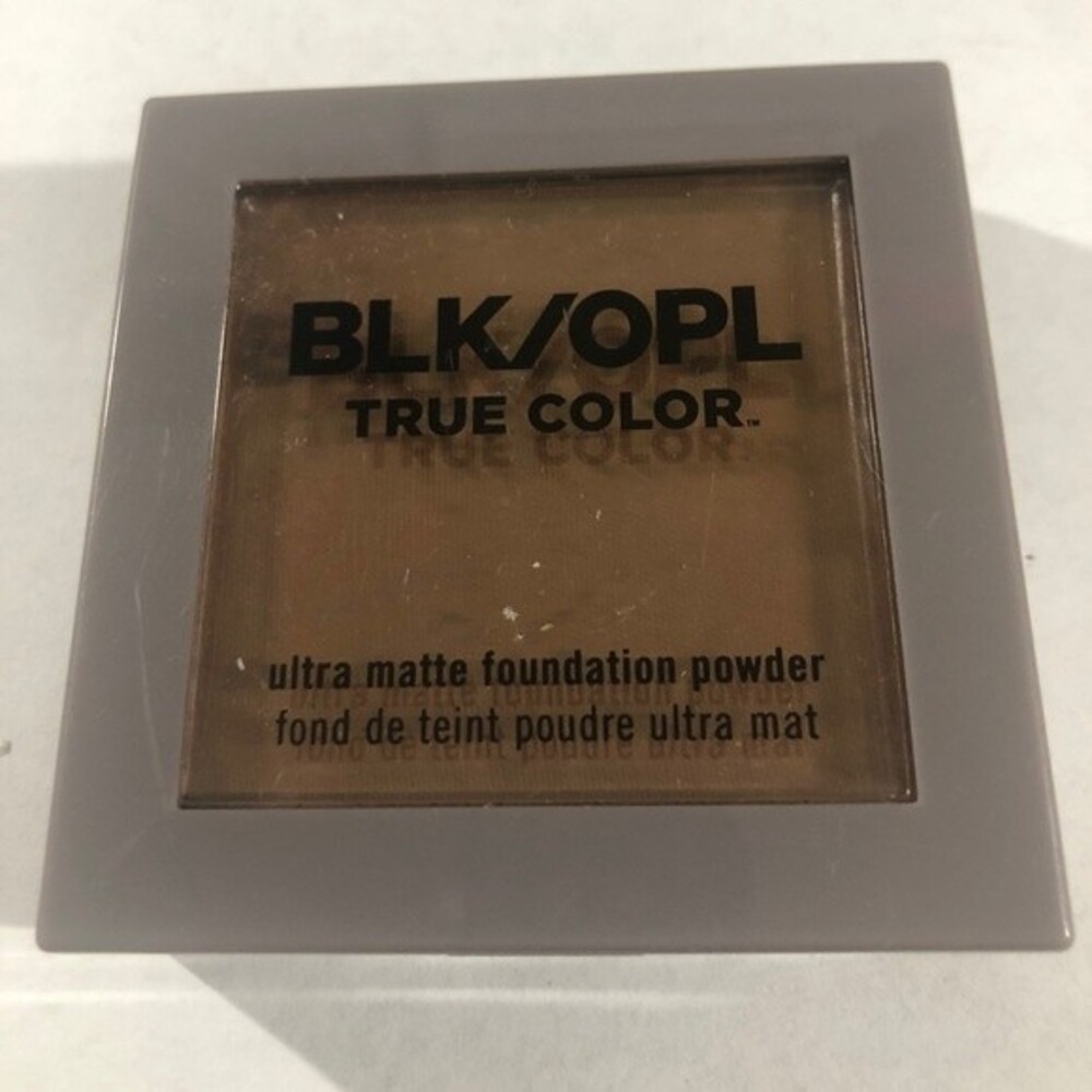 BLK/OPL 700 Deep True Color Ultra Matte Foundation Powder NEW